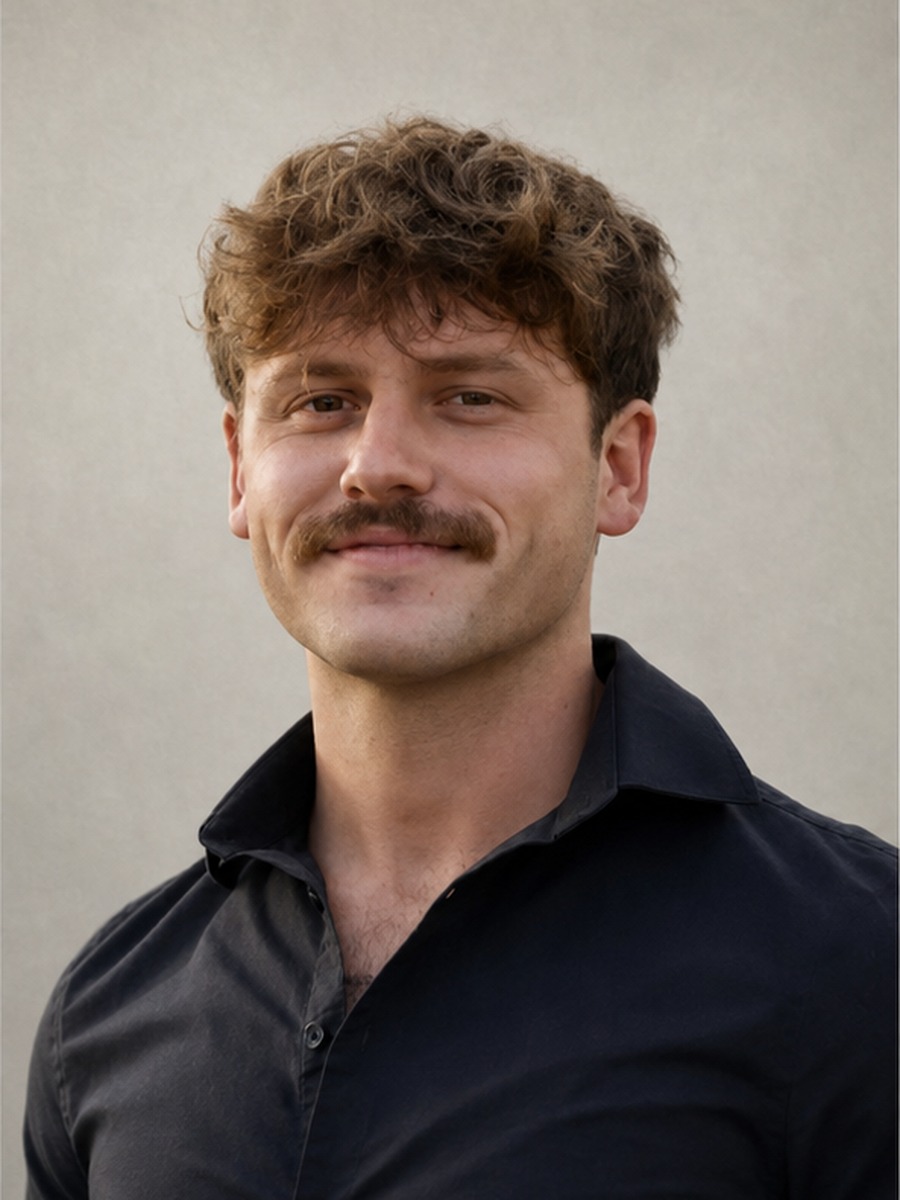 Portrait of Logan Kelly